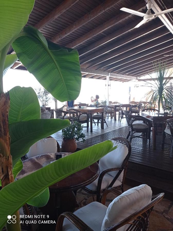Ninos On The Beach Hotel Roda  Exteriér fotografie