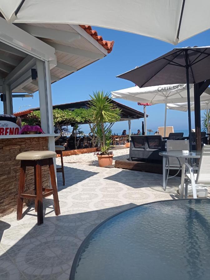 Ninos On The Beach Hotel Roda  Exteriér fotografie