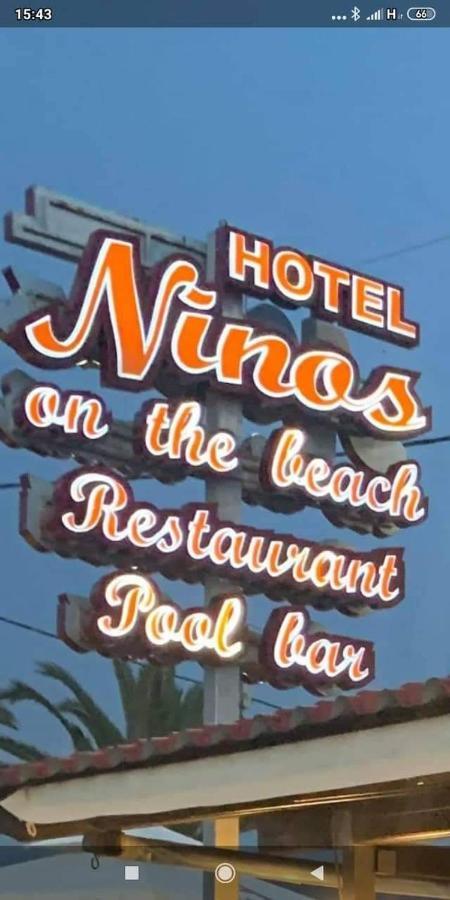 Ninos On The Beach Hotel Roda  Exteriér fotografie