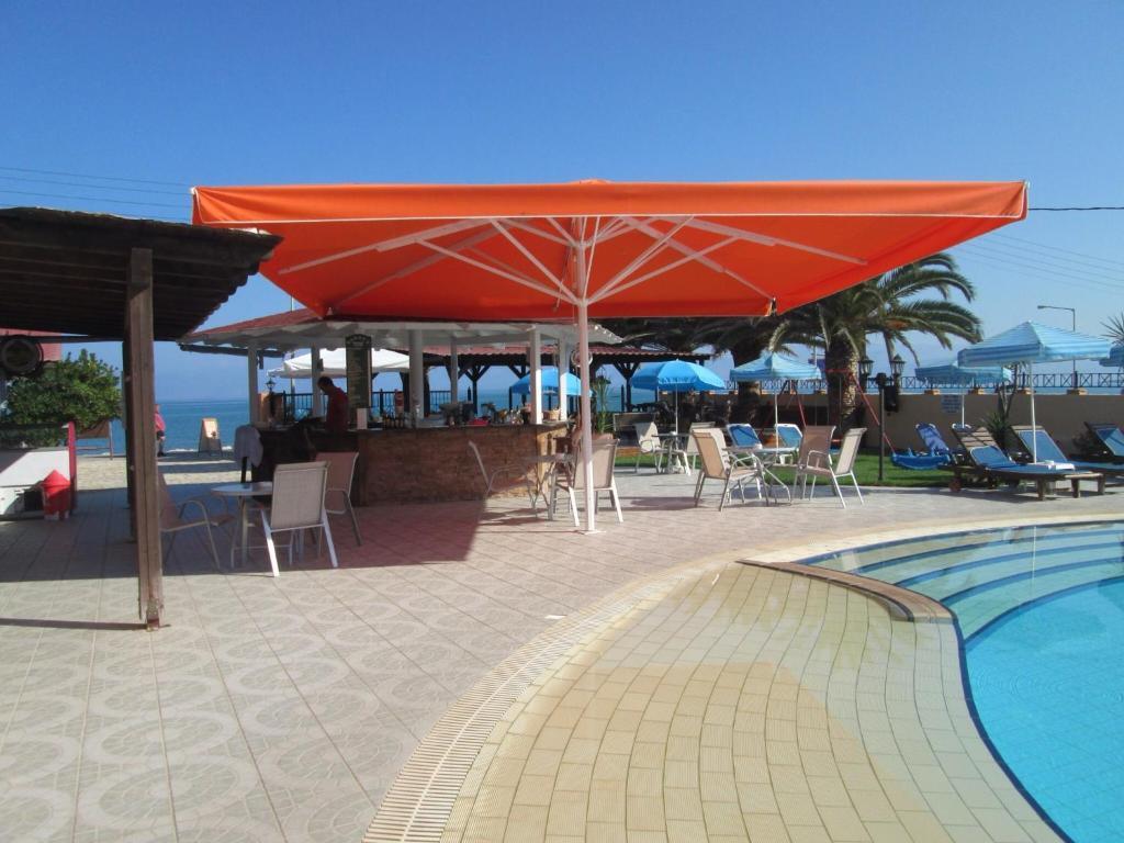 Ninos On The Beach Hotel Roda  Exteriér fotografie